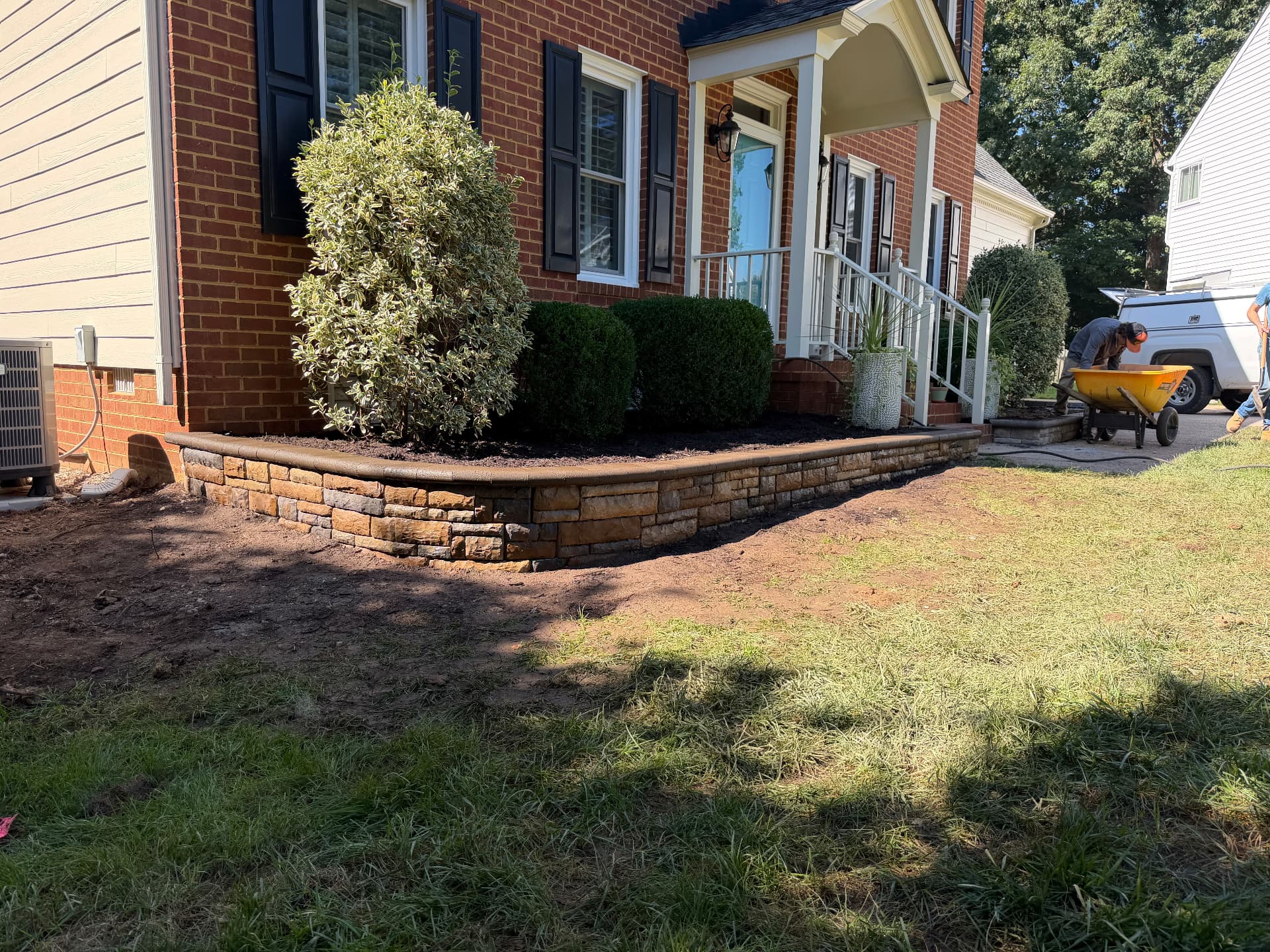 Segmental Retaining Wall — Hardscaping by Robertson Landscapes in Central Virginia